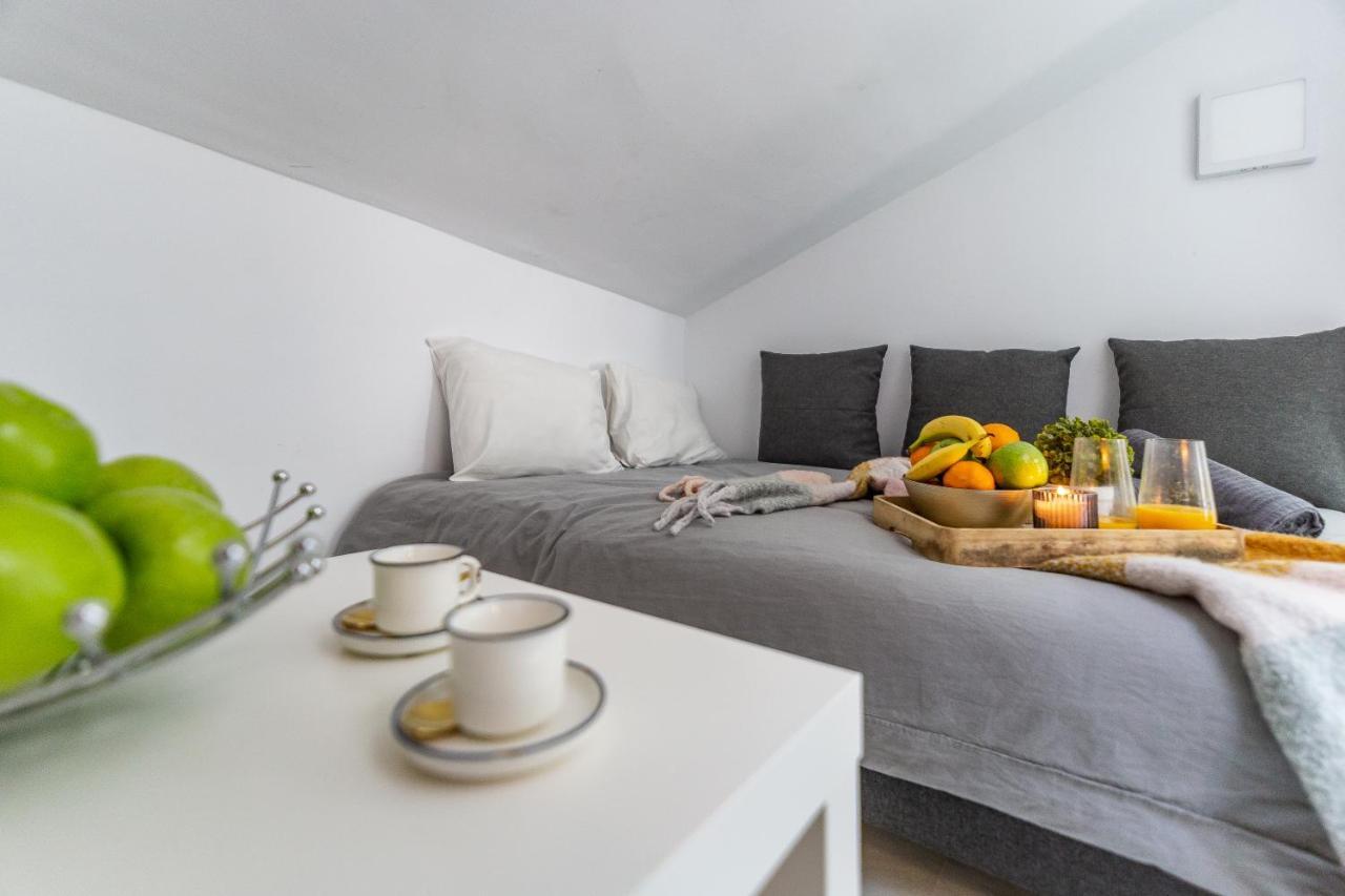 Beautiful Marmoles With Terrace * Malaga